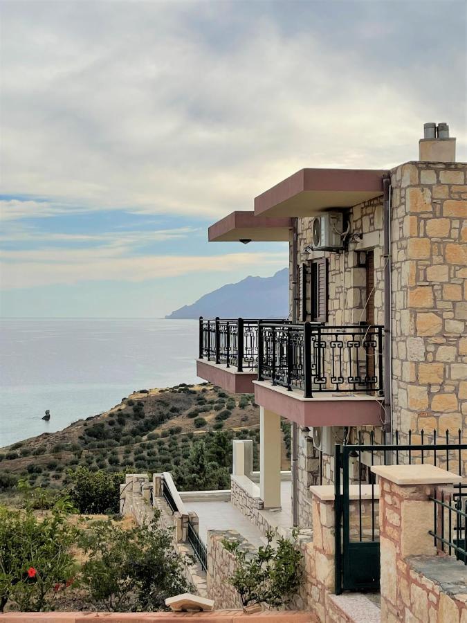 Blue Coast - Seaside Apartment Keratokampos Exterior foto
